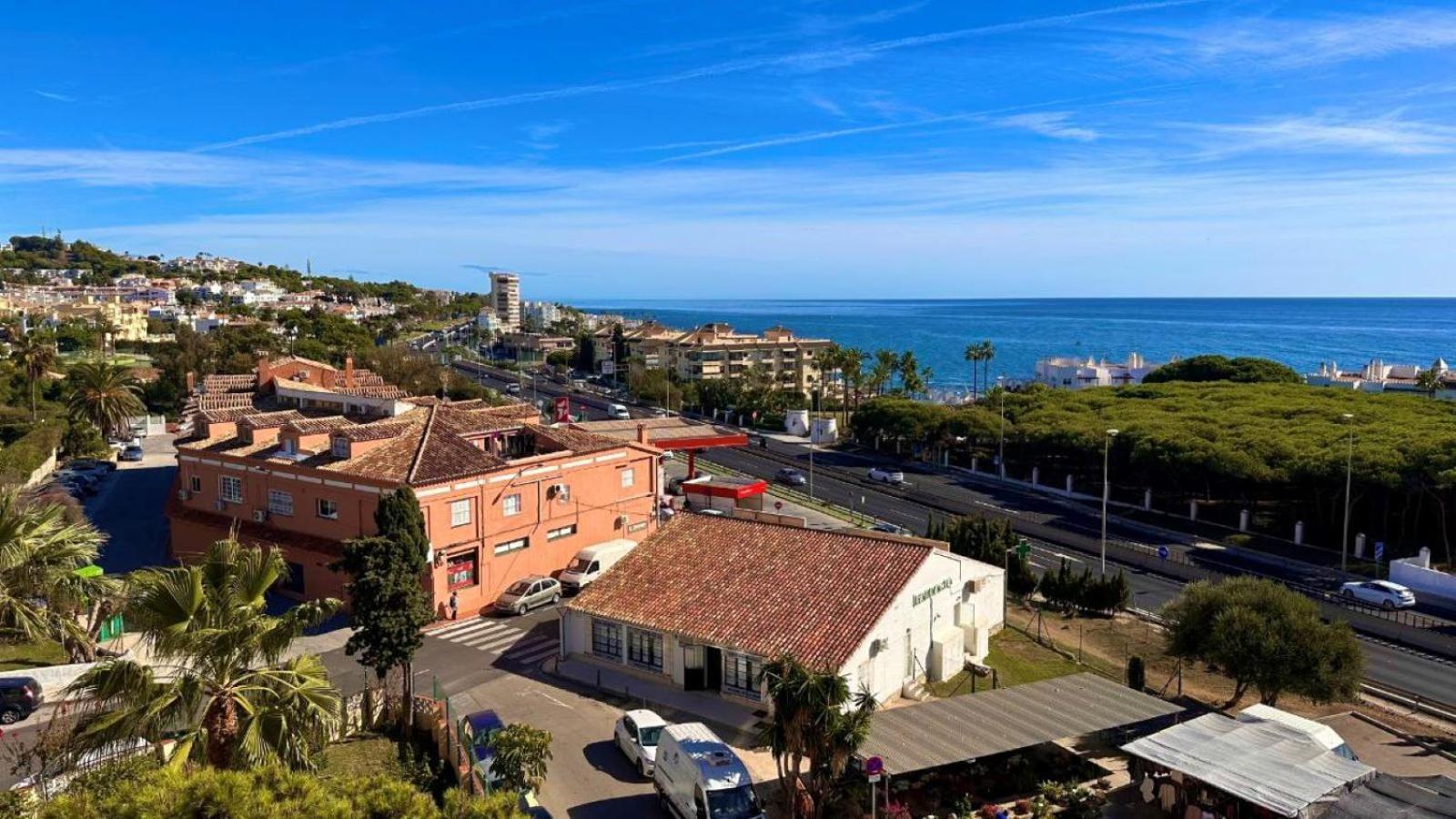 Relax Apartment Sitio de Calahonda Екстер'єр фото