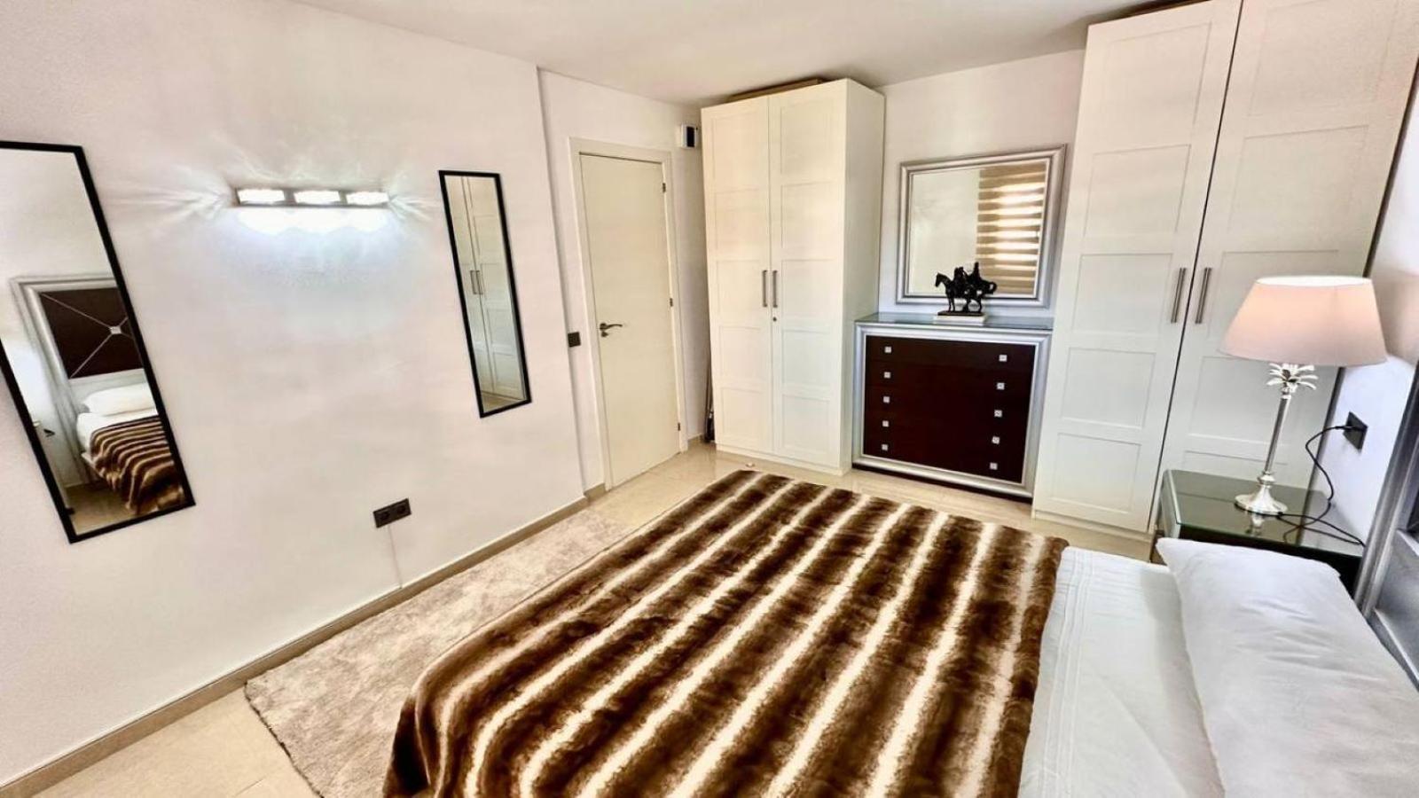 Relax Apartment Sitio de Calahonda Екстер'єр фото