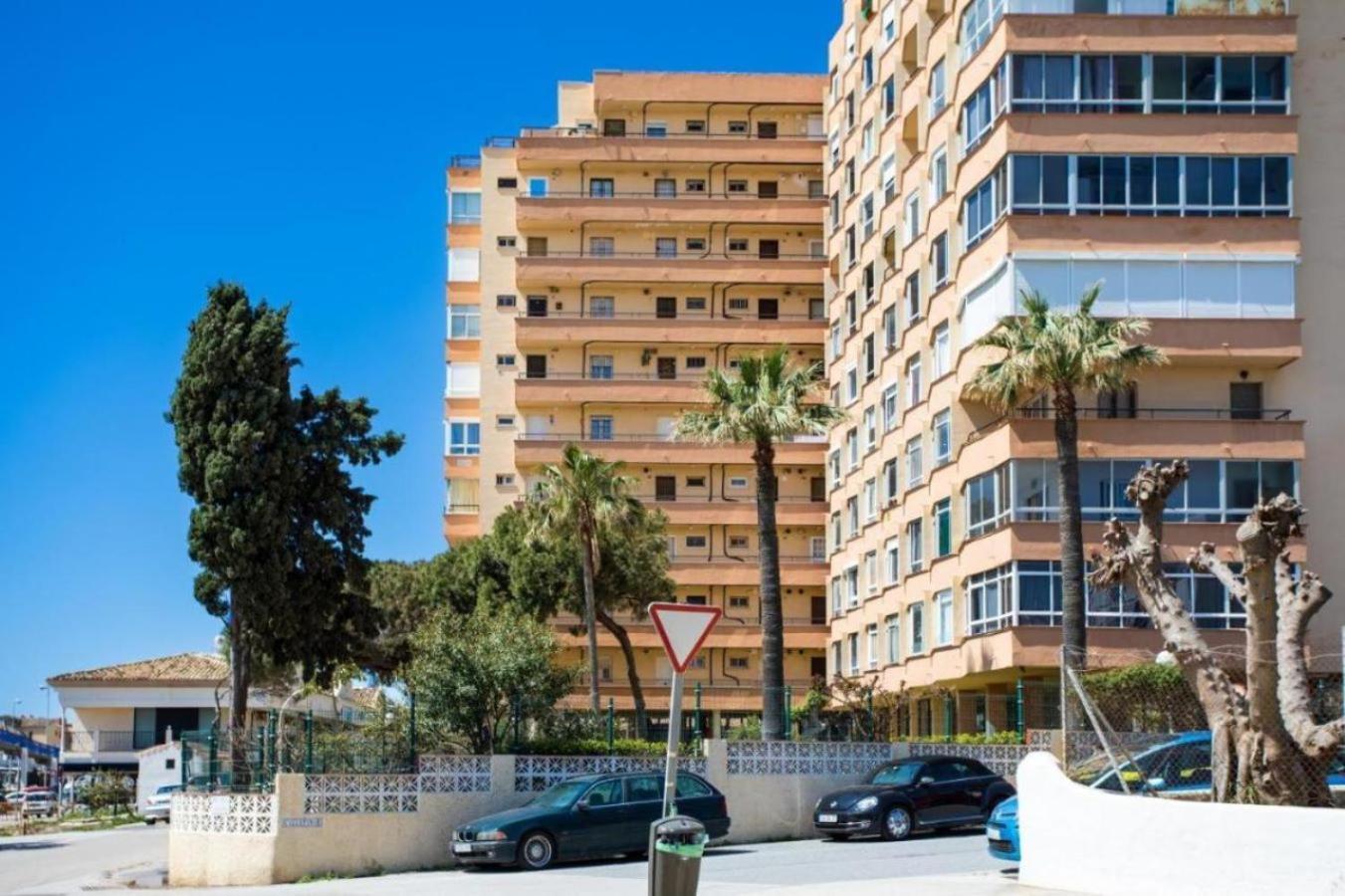 Relax Apartment Sitio de Calahonda Екстер'єр фото